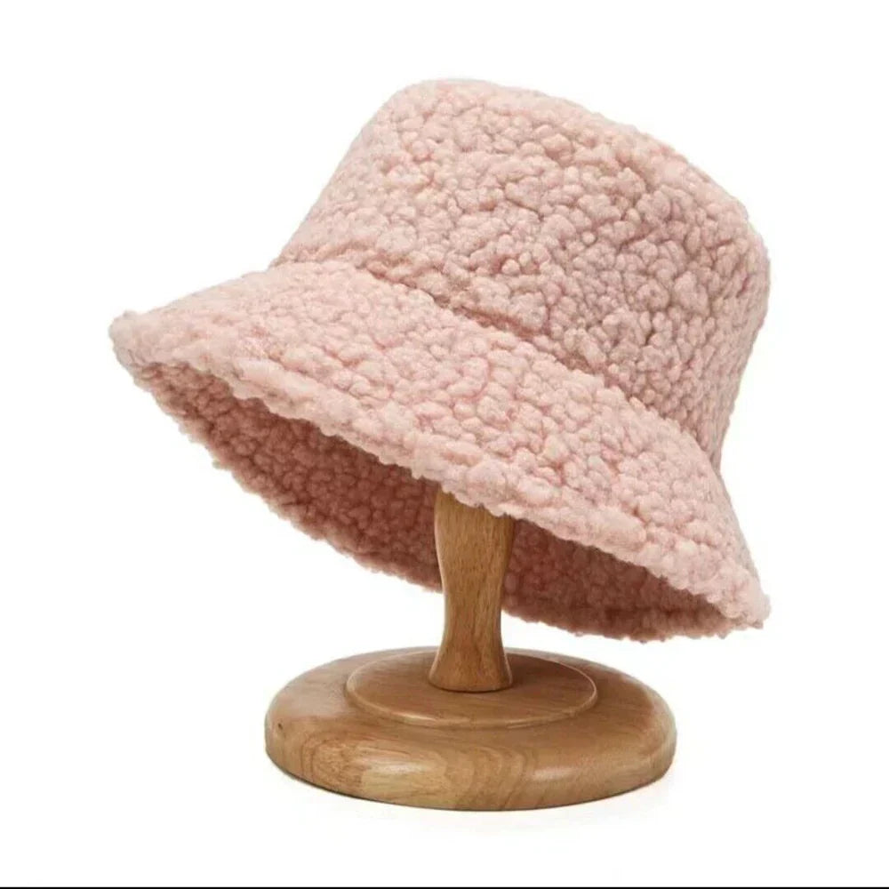 Teddy Bucket Hat voor Vrouwen – Warm & Stijlvol voor de Herfst